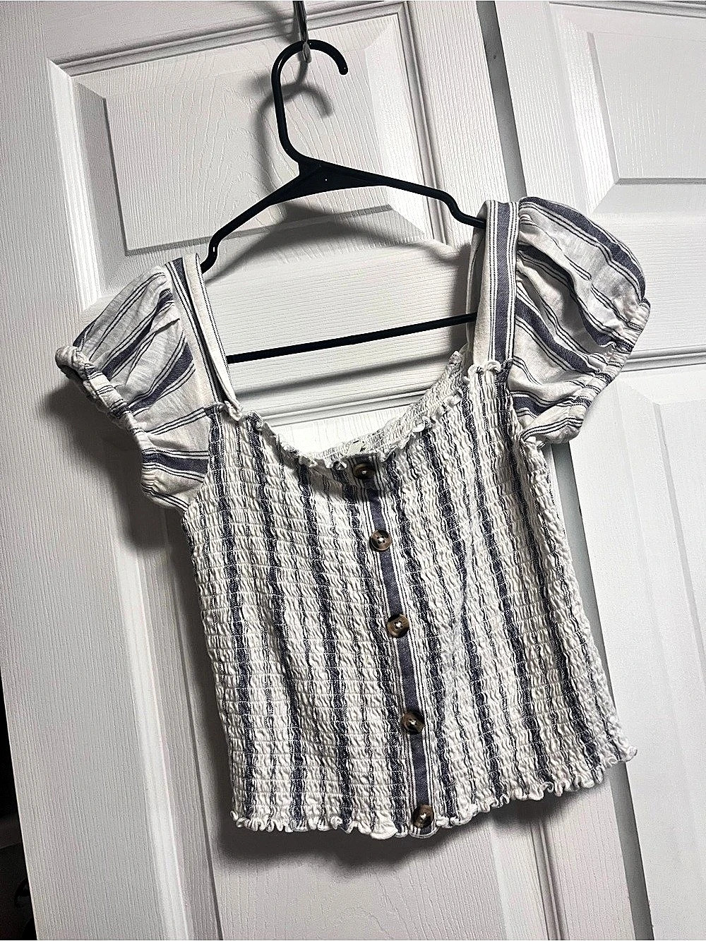 Mudd Striped Short Sleeve Top in White & Blue Size Small y2k